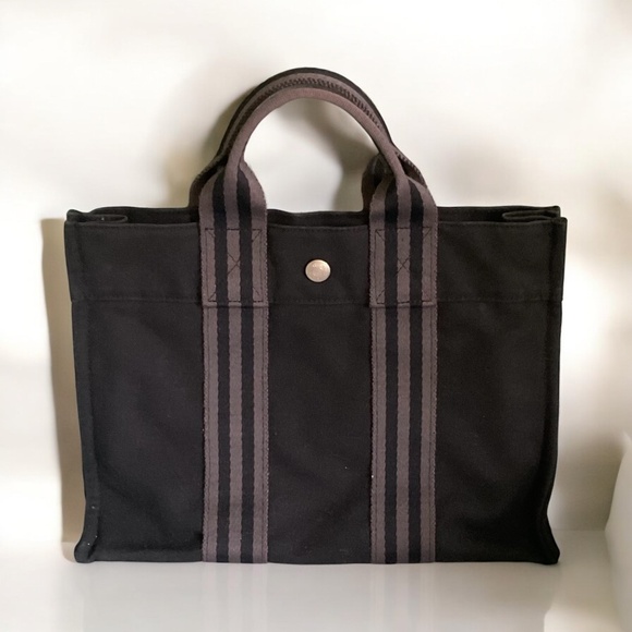 AUTHENTIC HERMES TOTO SMALL BLACK HAND BAG/GRAY STRIPE TOTE